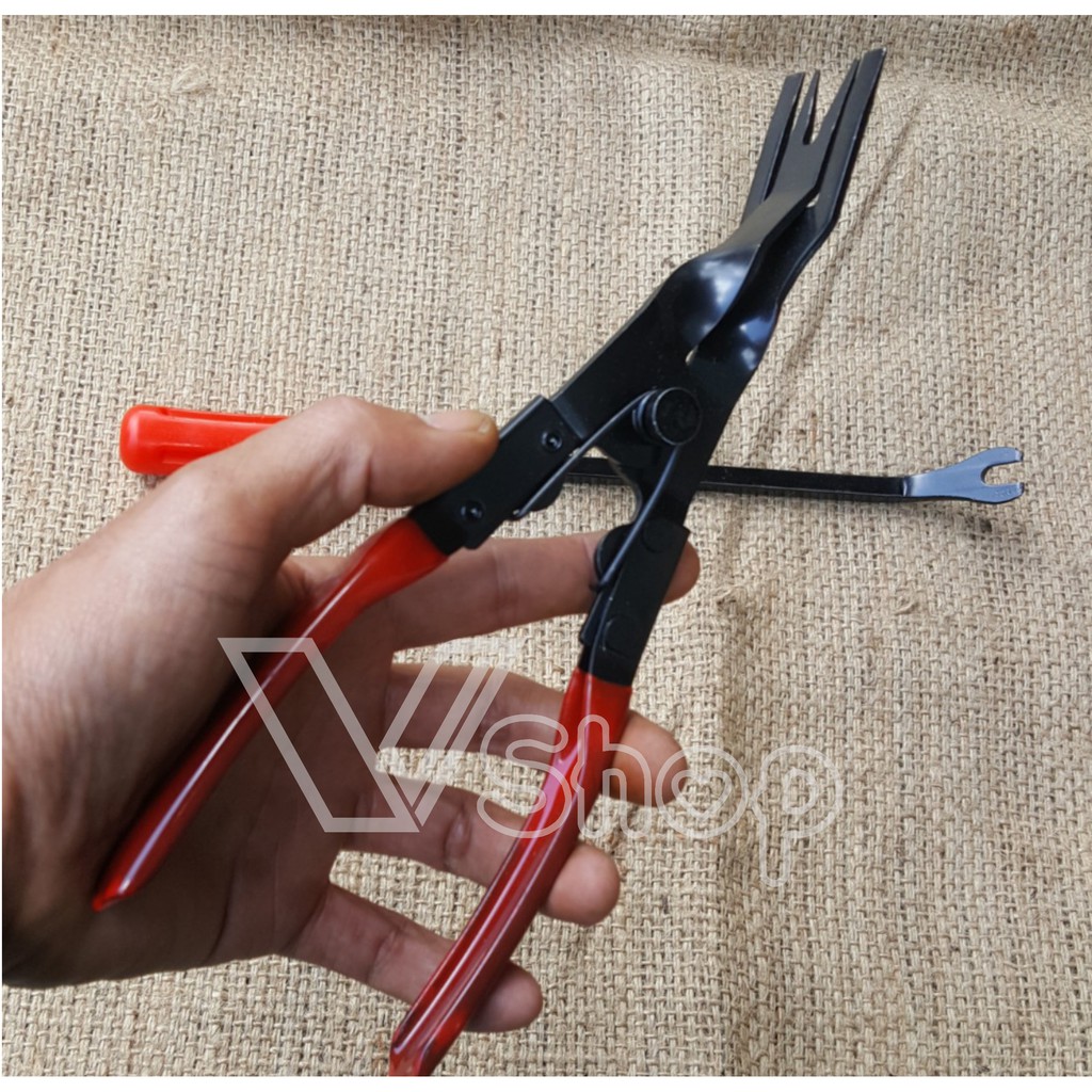 kìm, tua vít. Dụng cụ tháo đồ nhựa, sửa chữa nội thất ô tô
