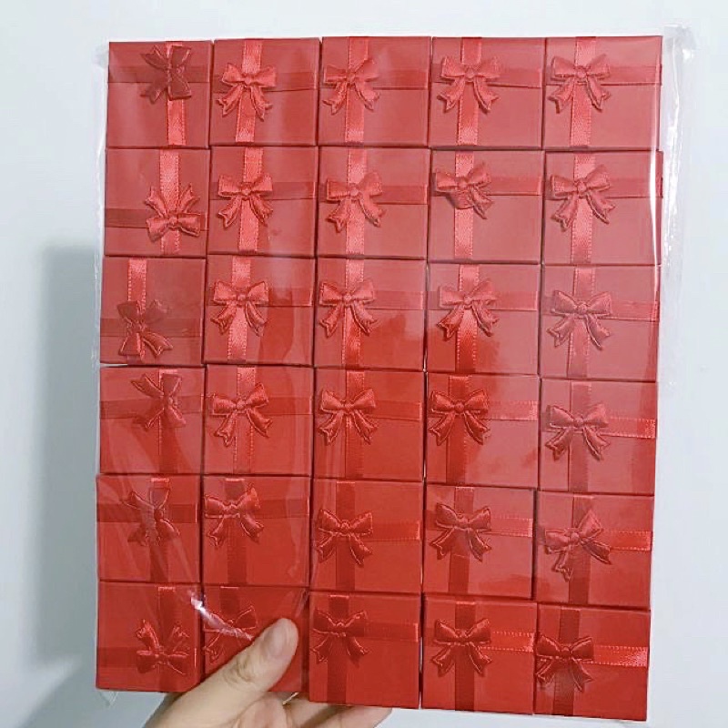 Combo 30 hộp nhỏ đựng nhẫn màu đỏ ép nơ size 4x4x2.5