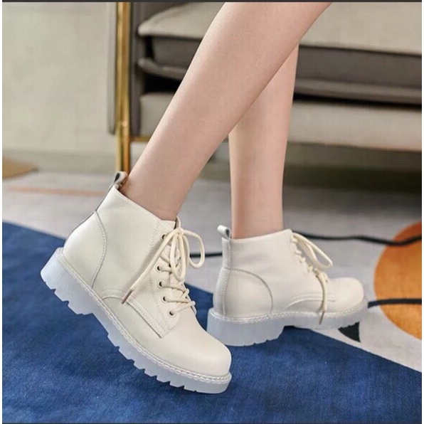 [Mã FASHIONXANH194 giảm 10k đơn từ 50k] Bốt nữ cổ thấp có dây buộc cá tính 2 màu đen, trắng đế 3cm mã A43 | BigBuy360 - bigbuy360.vn