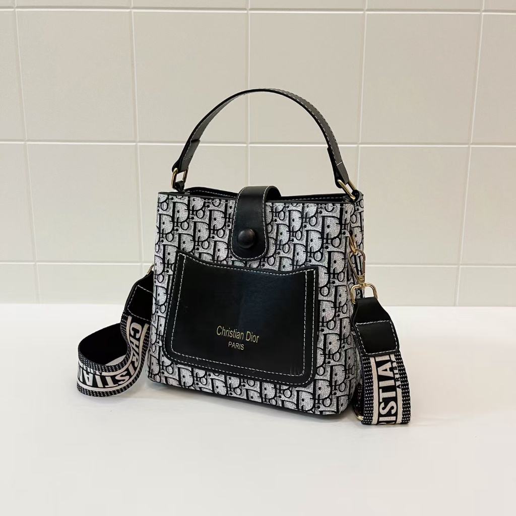 TúI XáCh Cucci TúI đEo Vai Phong CáCh HàN QuốC TúI đEo ChéO Denim TúI XáCh ThờI Trang TúI VuôNg Nhỏ Cổ đIểN