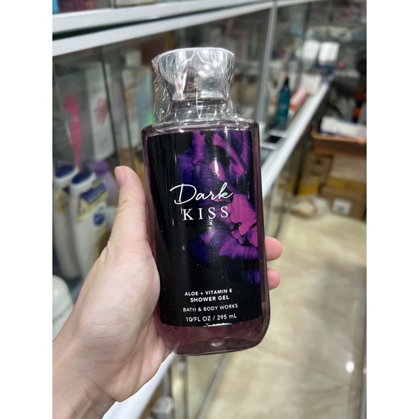 Sữa tắm , dưỡng thể Dark Kiss