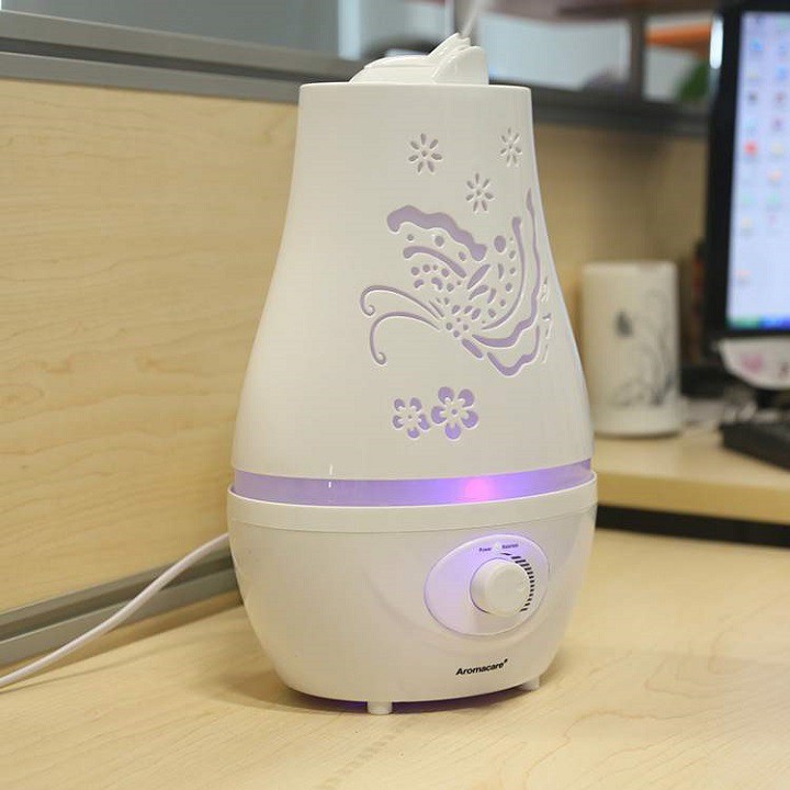 Máy phun, Máy Khuếch Tán Tinh Dầu Hồ Điệp Đáy Tròn - 2400ml với 2 vòi phun cực mạnh.