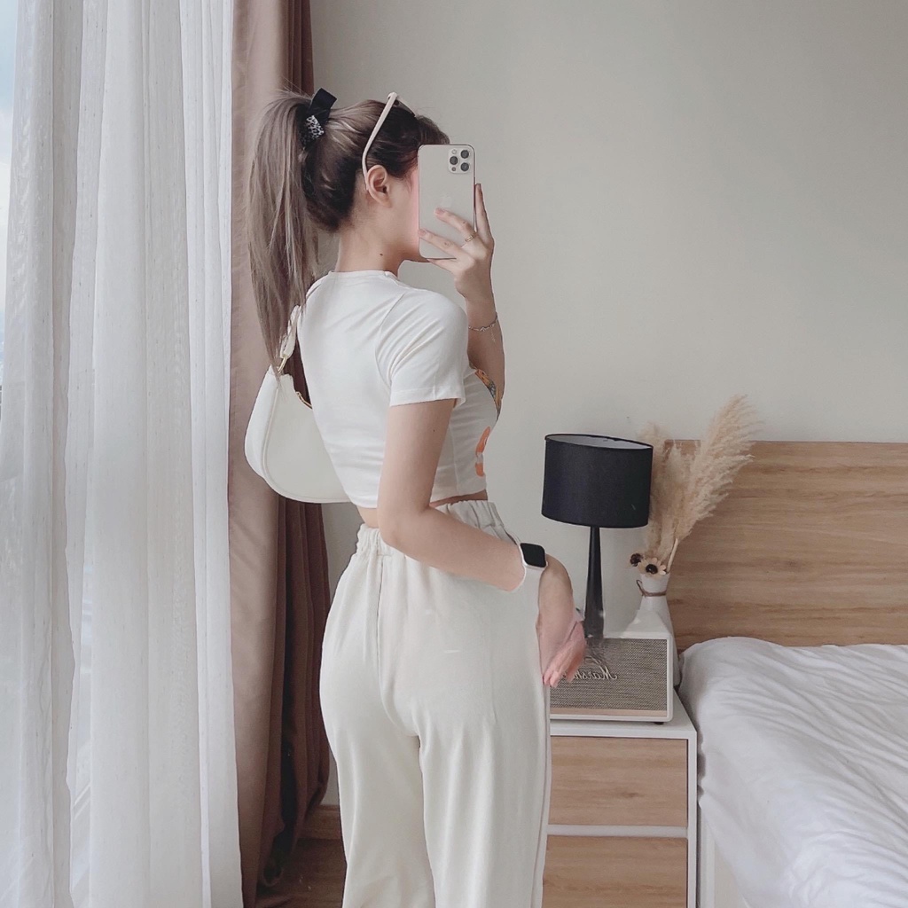 Bộ Áo Croptop Nữ Hình Mặt Trời Quần Jogger 🦋 Set Áo Crt Cộc Tay Kèm Quần Nỉ 🦋