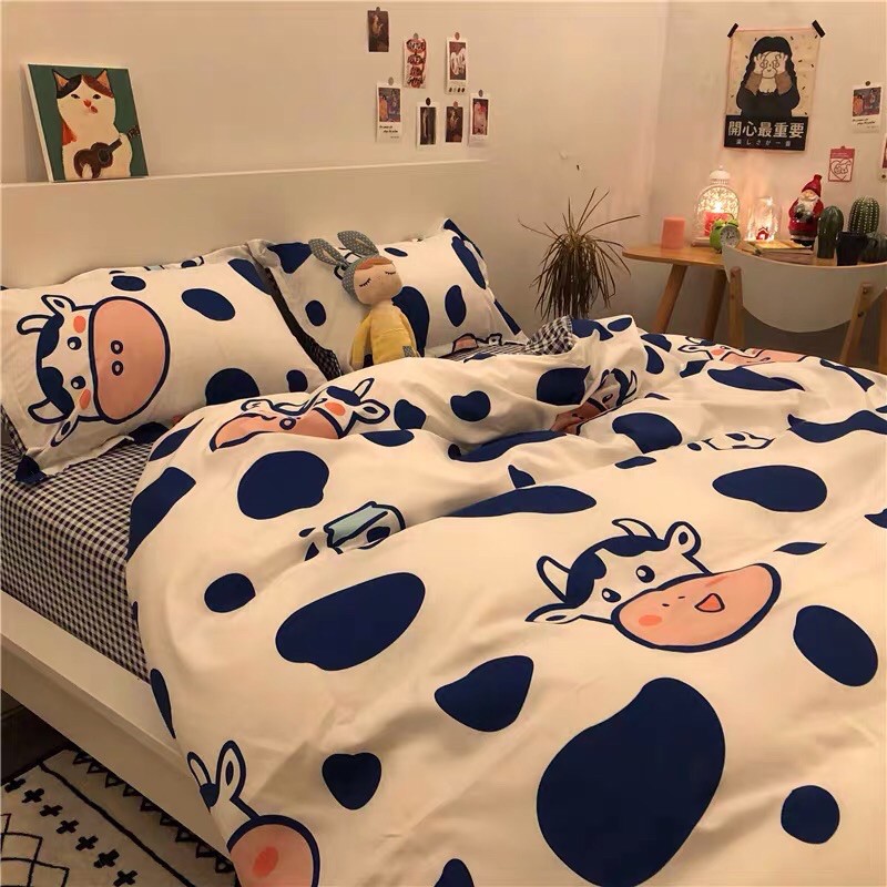 Set Chăn Ga Bò Sữa Nền Xanh Cotton Poly Siêu Đáng Yêu (Shinbedding.shop)