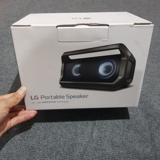 Loa Bluetooth XBOOM LG PK5 mới 100%