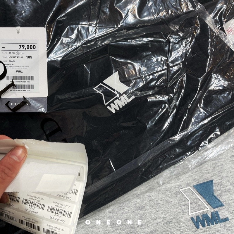 Áo nỉ cotton lông cừu mềm mịn | BigBuy360 - bigbuy360.vn