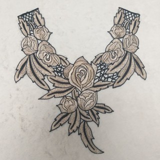 ((DỌN KHO)Cổ lá sen và cổ tròn thêu hoa .(104 cái )