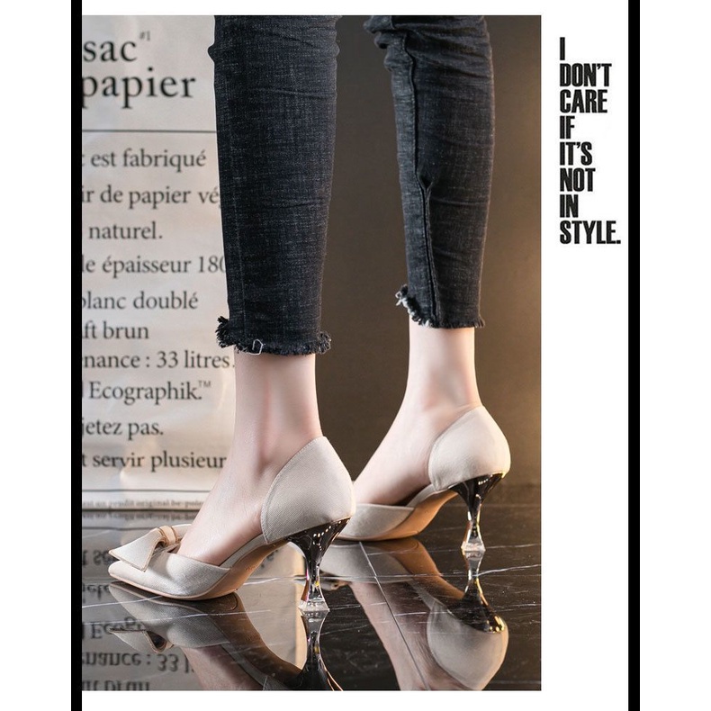 Giày cao gót Xiaoxiangfeng mỏng gắn nơ rỗng thời trang mùa thu Pháp 2021 mới cho nữ