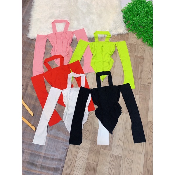 Áo kiểu tà nhọn mẫu hot có dây chocker cổ