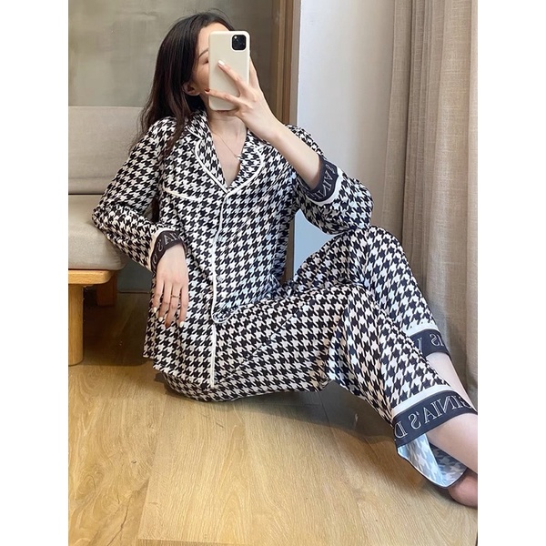 Bộ ngủ lụa dài tay hoạ tiết sang chảnh ⚡️Bộ lụa cao cấp⚡️