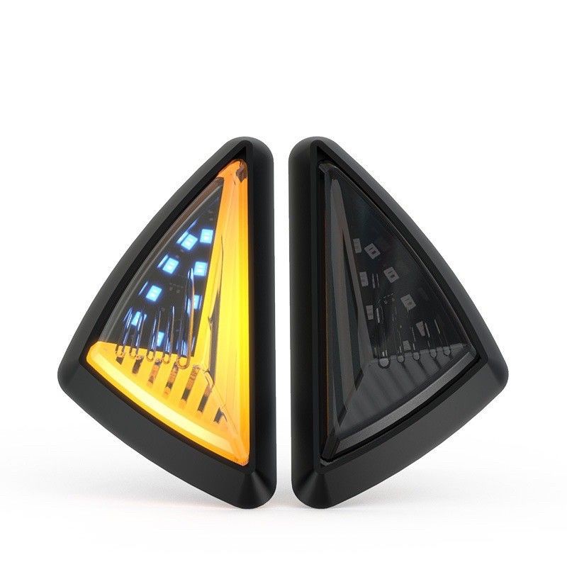 Đèn led xinnhan tam giác 2 màu gắn Winner X mẫu T1