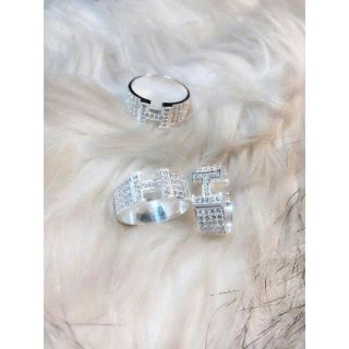 nhẫn chữ H bạc cao cấp