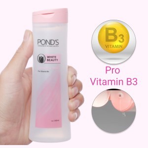 Nước hoa hồng làm sáng da Pond's White Beauty 150ml