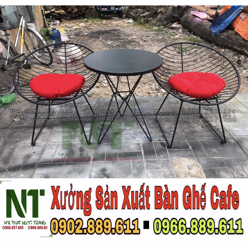 bàn ghế sắt ban công chung cư