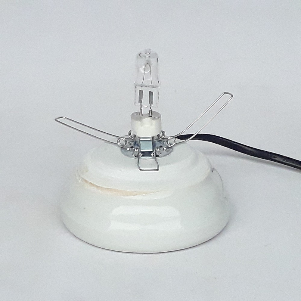 Bóng đèn cho đèn xông tinh dầu  có thể chỉnh mạnh yếu nguồn 220V