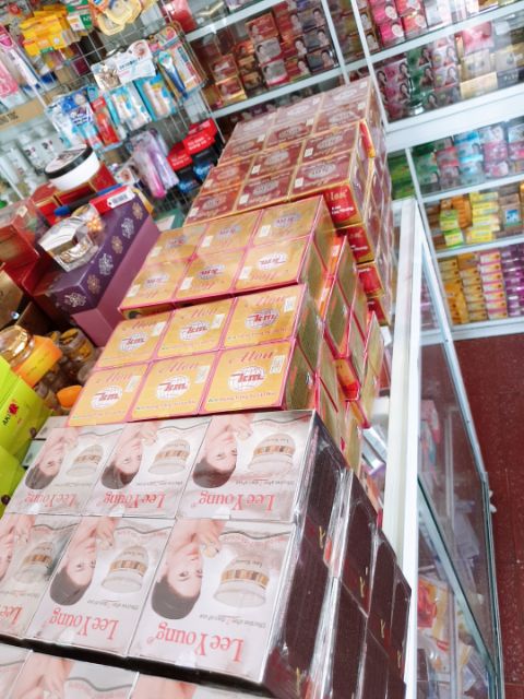 Kem alon 15g mụn thâm trắng da.