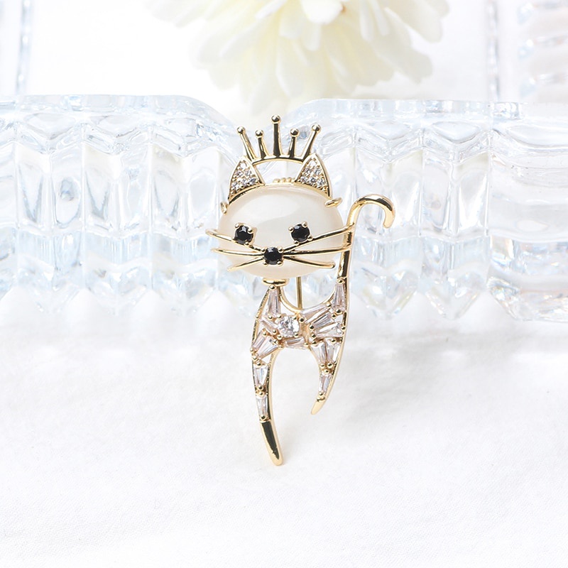 Ghim cài áo kiểu mèo đội vương miện đính đá opal và kim cương giả thời trang sang trọng