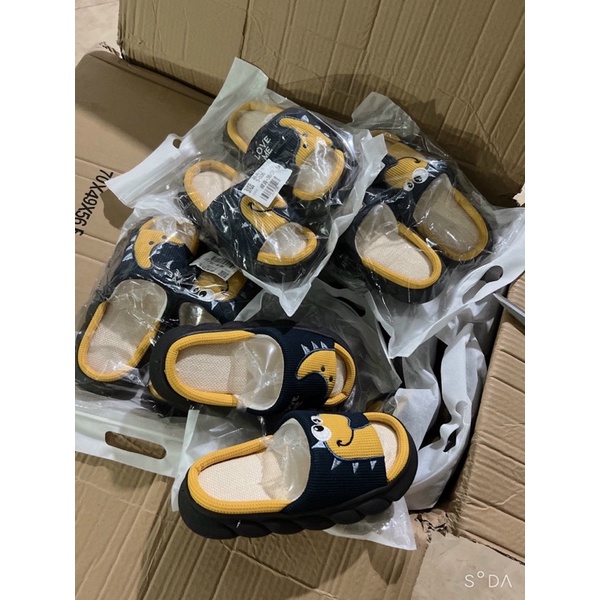 DÉP BÔNG KHỦNG LONG ĐẾ ĐEN