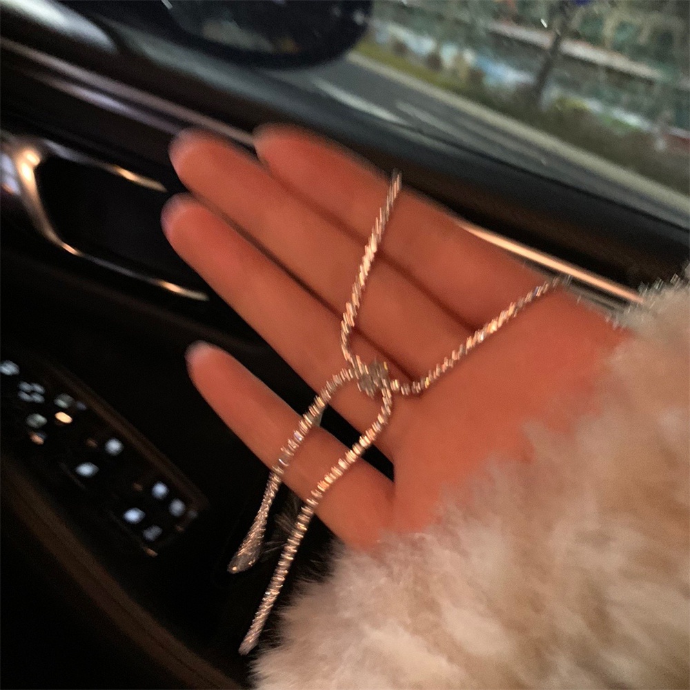 Vòng cổ Mặt Tua Rua Đính Đá Zircon Thời Trang Cho Nữ
