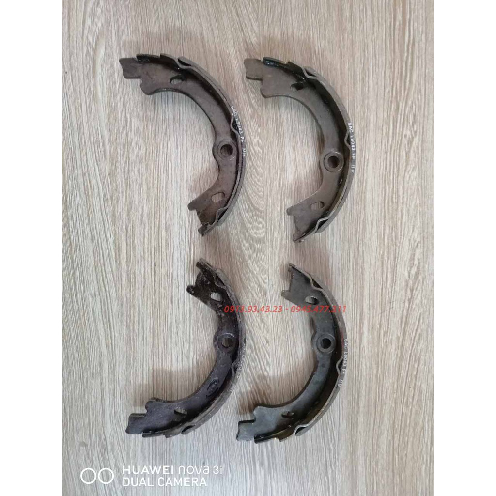 Má phanh guốc Kia Carens