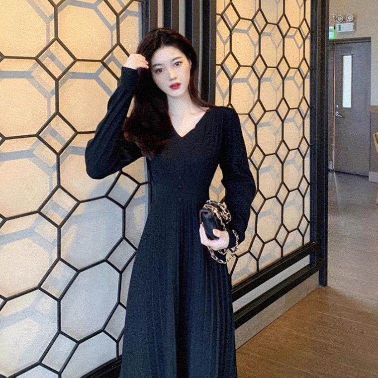 Đầm sweater dáng dài thời trang thu đông Pháp mới 2022