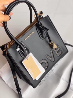 Túi Michael Kors Mercer with Love