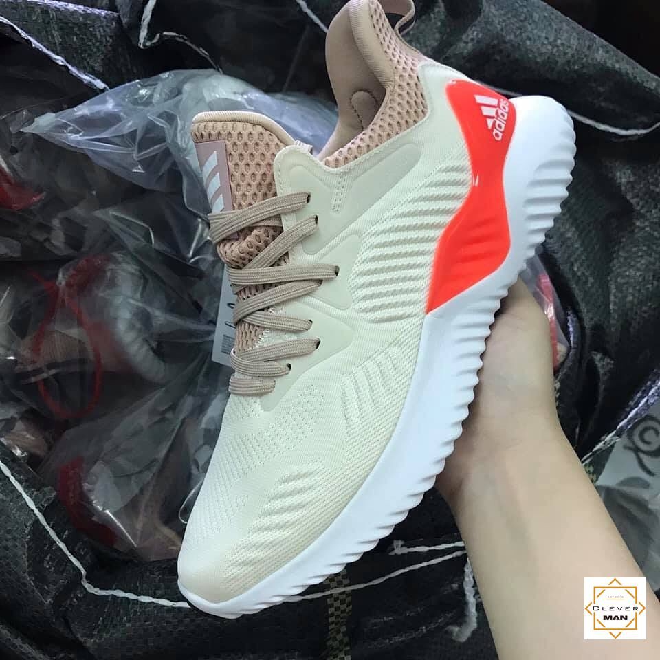 Giày thể thao ALPHABOUNCE beyond 2018 Màu kem gót đỏ