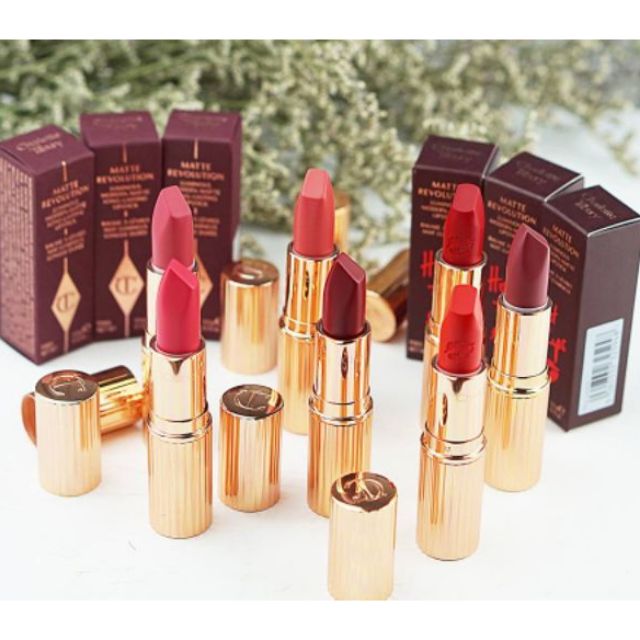 Son Charlotte Tilbury