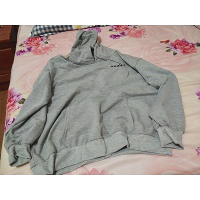 Áo hoodie aazim chữ ngực (có ảnh thật)