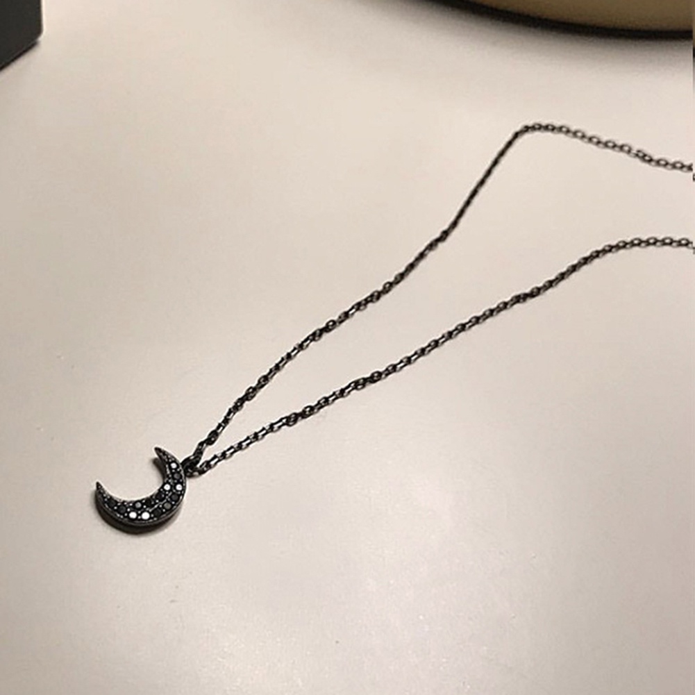 Women Rhinestone Crescent Moon Pendant Clavicle Chain Necklace Jewelry Gift