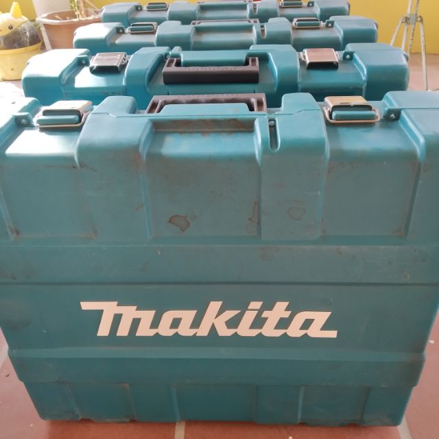 Súng bắn đinh makita GN900