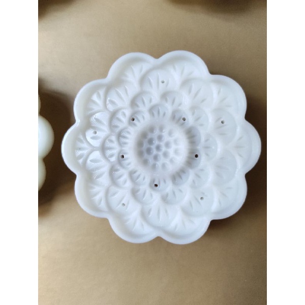Bộ khuôn trung thu lò xo HOA THÁP SEN 75g 4 mặt 1 nhấn
