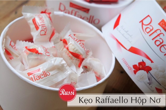 RAFFAELLO HỘP NƠ ĐỎ SANG TRỌNG
