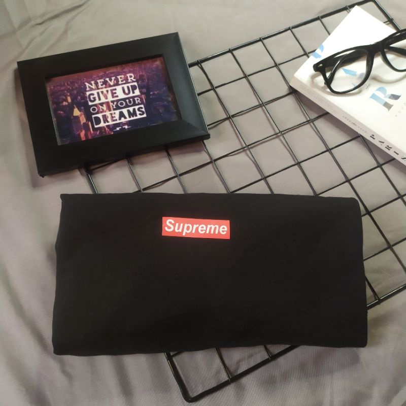 Áo Hoodie 2hand dáng Crop hiệu Hàn Supreme siêu đẹp