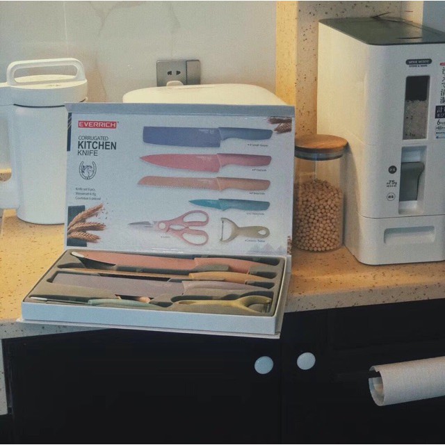 Sẵn hàng SET DAO KHÁNG KHUẨN LÚA MẠCH 6 MÓN EVERICH SIÊU HÓT .