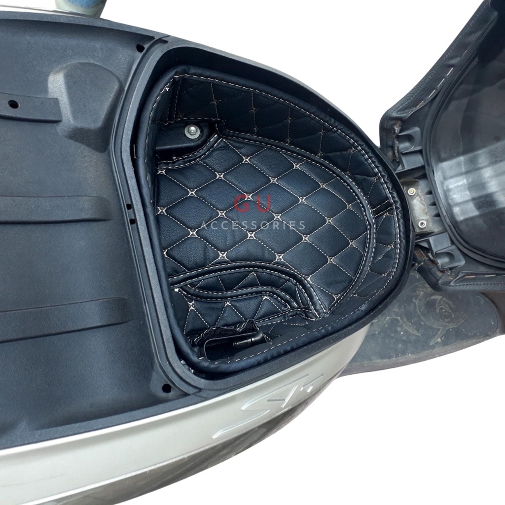 Lót cốp chống nóng chất liệu da cao cấp thiết kế có túi tiện dụng dành cho xe máy HONDA SH Nhập Ý 2006-2012 GU