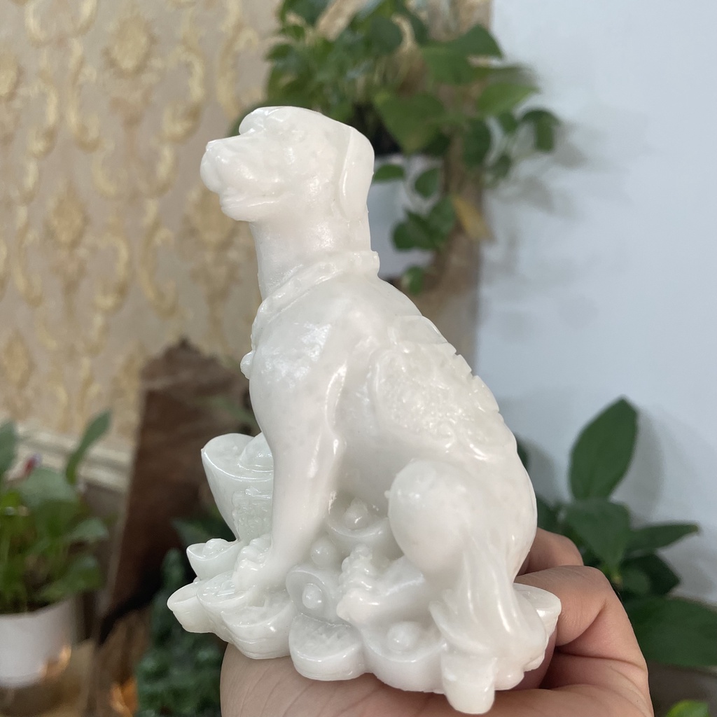 Tượng đá trang trí phong thủy nhà cửa bàn làm việc - tượng chó phong thủy- Cao 10cm - đá trắng