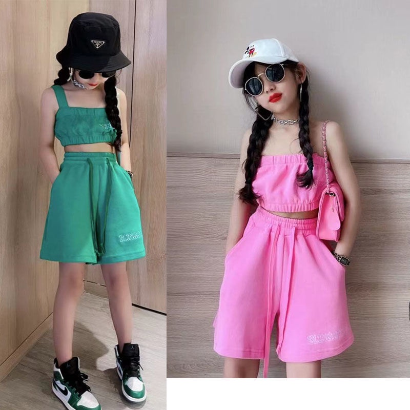 ◕❒◎Quần đùi bé gái set 2021 quần áo mùa hè mới quần áo trẻ em phong cách nước ngoài trong thời trang áo yếm hai mảnh lớn