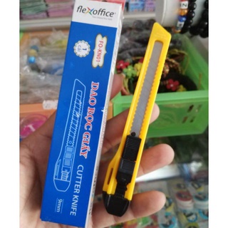 Dao rọc giấy Thiên Long Flexoffice FO-KN01
