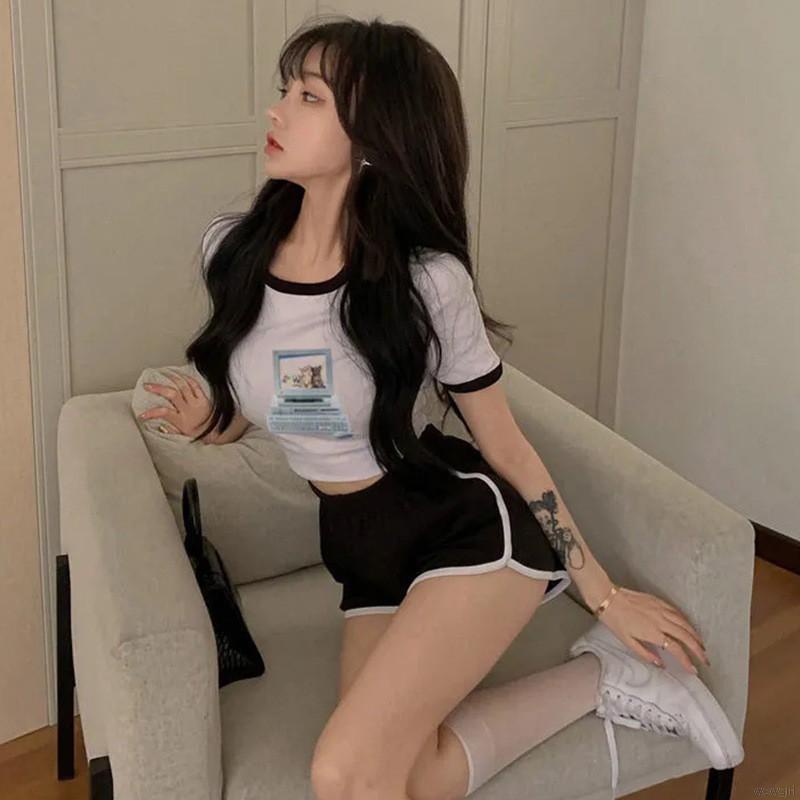 Set Đồ Thể Thao 2 Món Ngắn Lưng Cao Ôm Dáng In Họa Tiết Phong Cách Hàn Quốc Cho Nữ