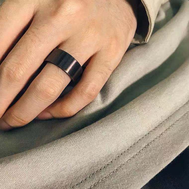 Nhẫn titan tròn trơn kiểu nhám bản 10mm không gỉ MR2210