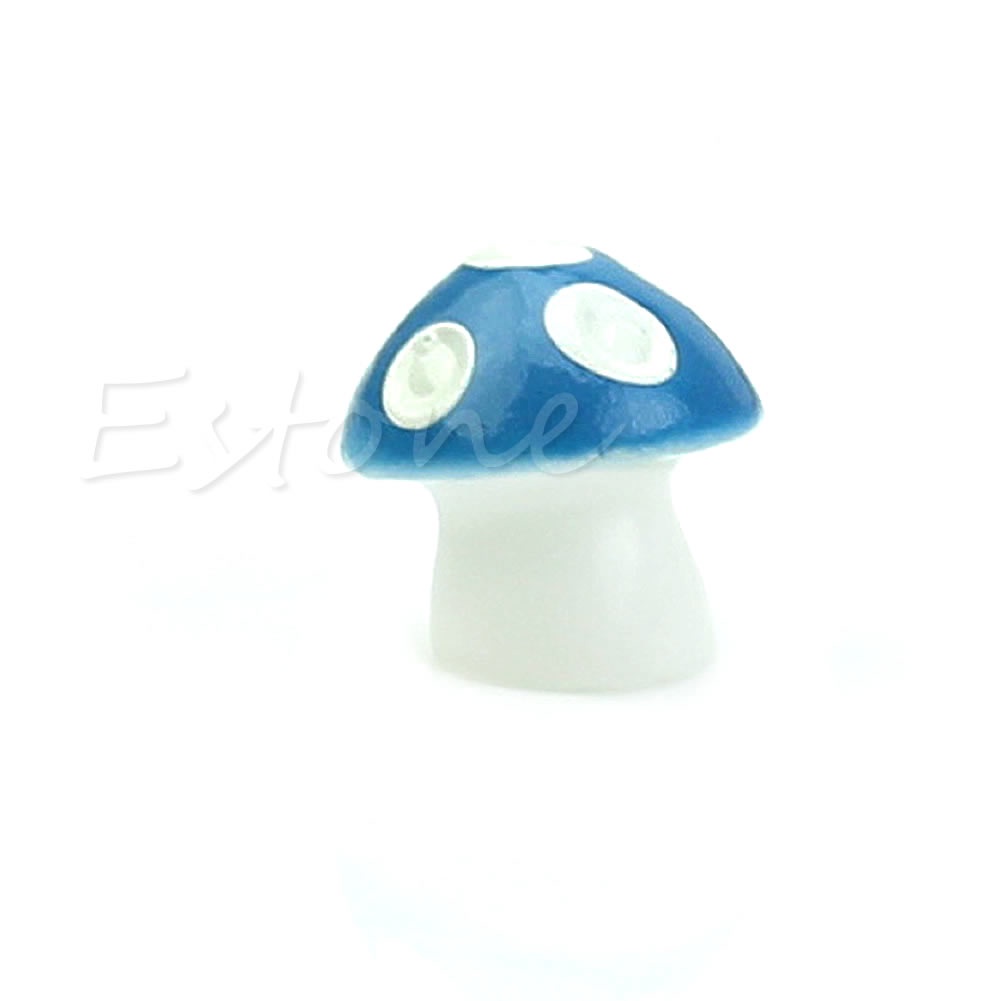 1 Mô Hình Cây Nấm Nhiều Màu Trang Trí Sân Vườn