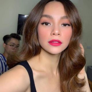 SON THỎI LOVE M.O.I HỒ NGỌC HÀ
