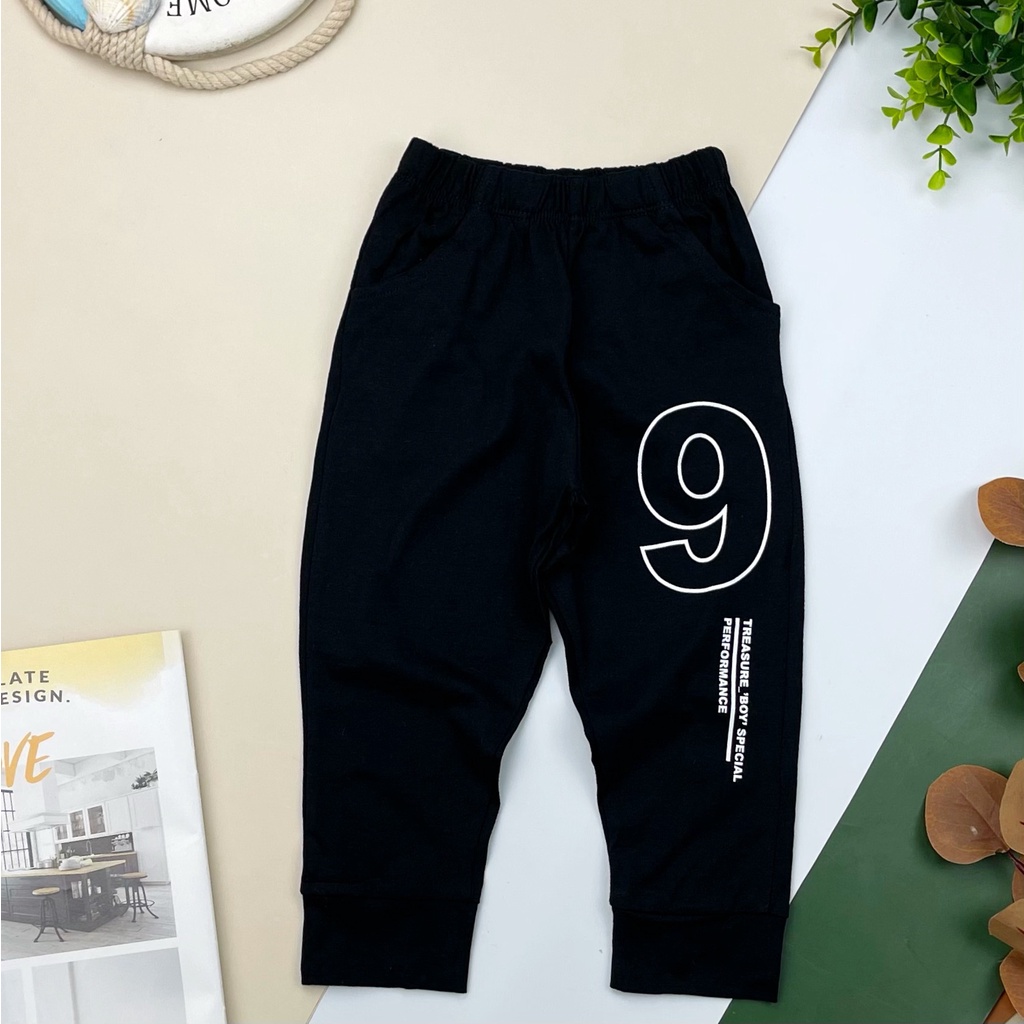 quần cotton bé trai in hình số 9, chất đẹp, không bai xù. Size 1-10T, cho bạn 9-30kg