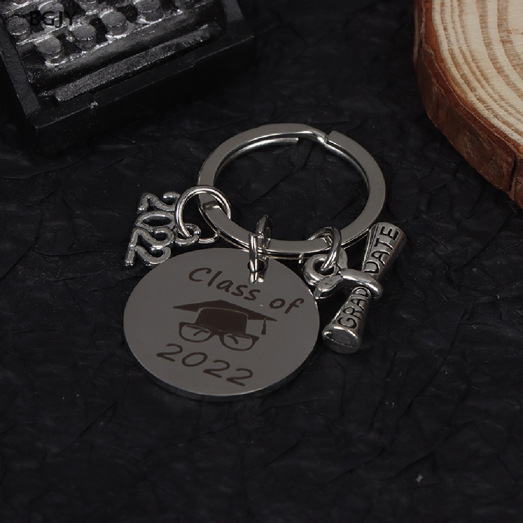 Móc Khóa Hình Nón Tốt Nghiệp Năm 2022 Mới