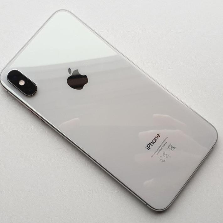 Điện thoại iPhone XS Max Lock 64GB 99% giá rẻ tặng sim ghép bảo hành 12 tháng LỖI LÀ ĐÔI tại Fan Táo