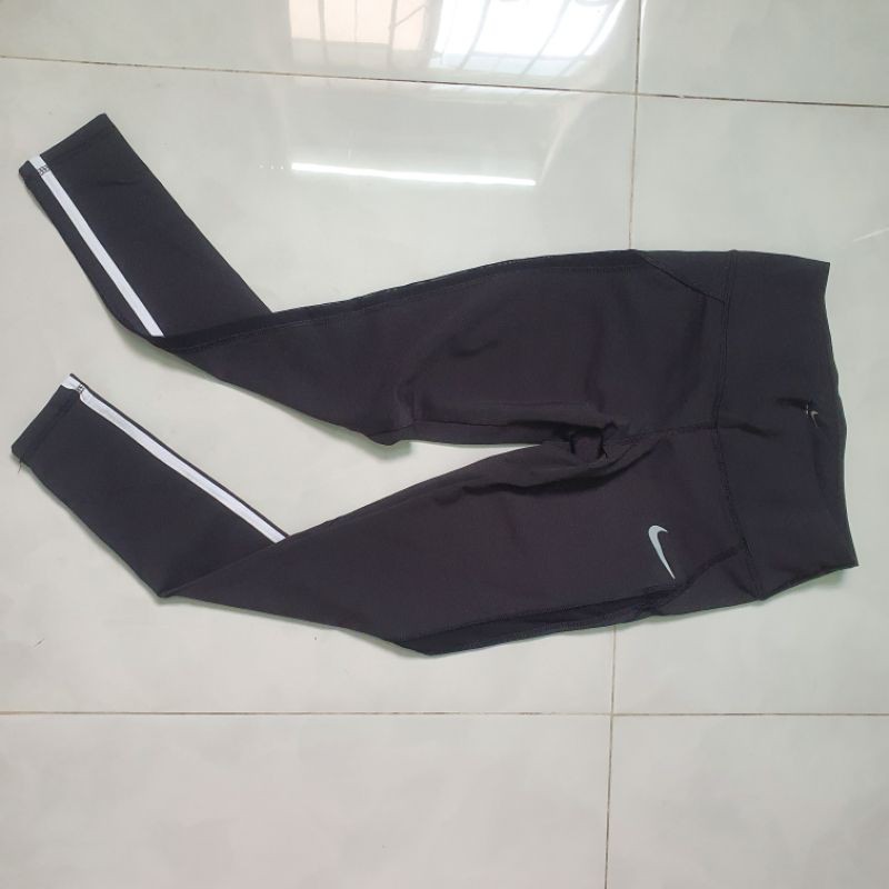 ( Thanh lý ) Quần thể thao Nike chất co giãn size M