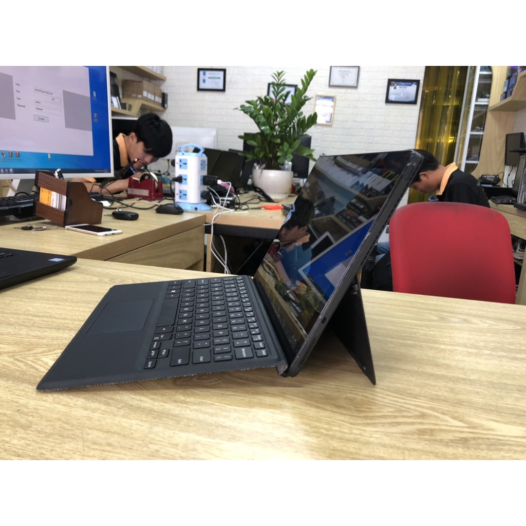 Dell Latitude e5290 Core i5 8350U-16gb-512gb 2in1 | BigBuy360 - bigbuy360.vn