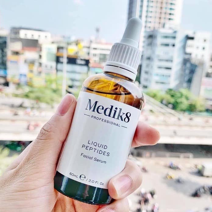 Tinh chất 𝐌𝐞𝐝𝐢𝐤𝟖 𝐏𝐞𝐩𝐭𝐢𝐝𝐞 𝐋𝐢𝐪𝐮𝐢𝐝 30ml - Chống lão và phục hồi căng bóng da siêu tân tiến