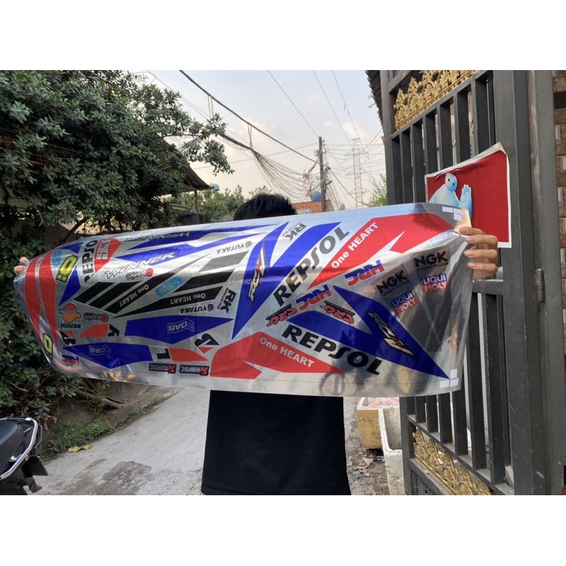 ( Quí khách vui lòng mang ra tiệm cho thợ dán ) Tem Winner v1 repsol trắng chất liệu Crom